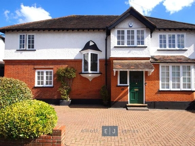 Detached house for sale in The Uplands, Loughton IG10