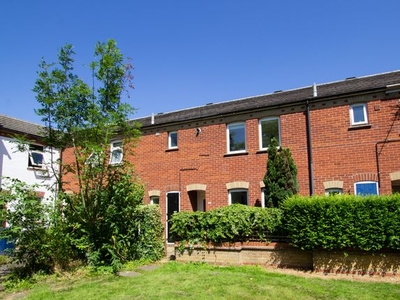 Detached house to rent in Minerva Way, Cambridge CB4