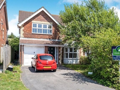 Detached house to rent in Windmill View, Brighton, East Sussex BN1