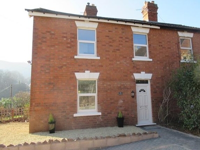 End terrace house to rent in 7 Hospital Bank, Malvern, Worcestershire WR14