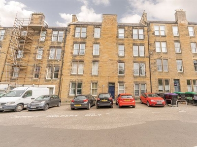 Flat for sale in Meadow Place, Edinburgh EH9