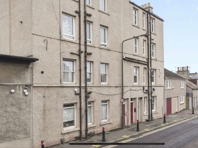 Flat to rent in Lochend Road South, Musselburgh, East Lothian EH21