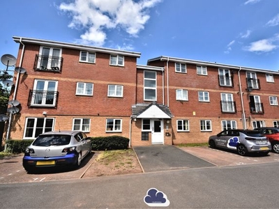 Flat to rent in Signet Square, Coventry CV2