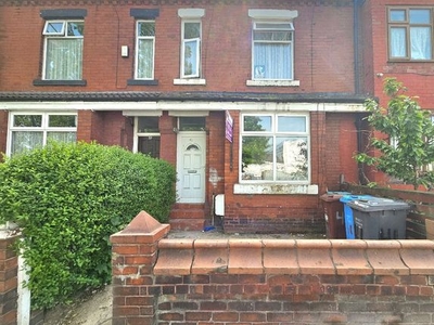 Flat to rent in Stamford Road, Longsight, Manchester M13