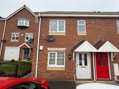 Flat to rent in Topaz Grove, Mansfield NG18
