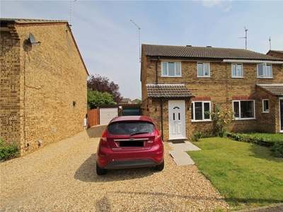 Fraser Close, Deeping St. James, Peterborough, Lincolnshire, PE6 3 bedroom house in Deeping St. James