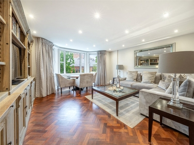 Marlborough Place, St John's Wood, London, NW8 3 bedroom flat/apartment in St John's Wood