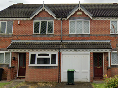 Semi-detached house to rent in Mistletoe Drive, Walsall WS5