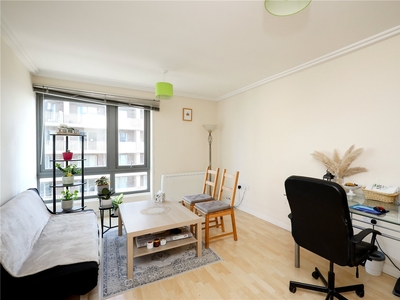 Trentham Court, Victoria Road, Acton, London, UK, W3 1 bedroom flat/apartment in Victoria Road