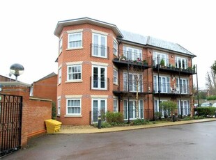 2 Bedroom Apartment For Sale In Knebworth, Hertfordshire