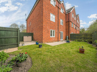 2 Bedroom Flat For Sale In Marlborough