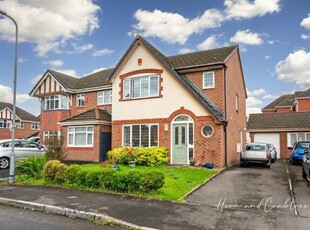 3 Bedroom Detached House For Sale In Lansdowne Gardens, Canton