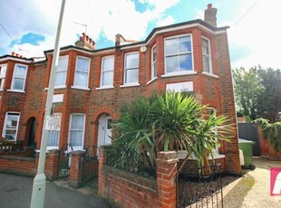 3 bedroom end of terrace house for sale Watford, WD24 4FH