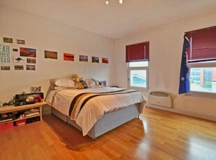 3 Bedroom Flat To Rent
