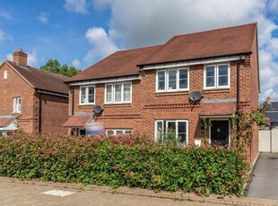 3 Bedroom Semi-detached House For Sale In Aston Clinton