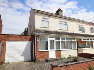 3 Bedroom Semi-detached House For Sale In Clacton On Sea