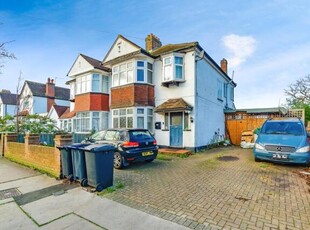 3 Bedroom Semi-detached House For Sale In Croydon