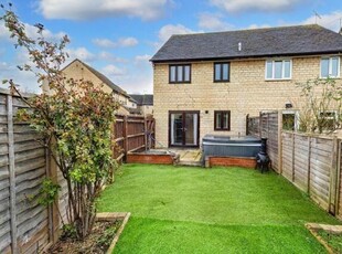 3 Bedroom Semi-detached House For Sale In Witney