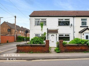 4 Bedroom End Of Terrace House For Rent In Leigh