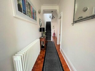 4 Bedroom End Terrace House For Sale