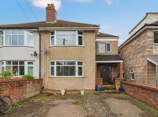 4 Bedroom Semi-Detached House For Sale