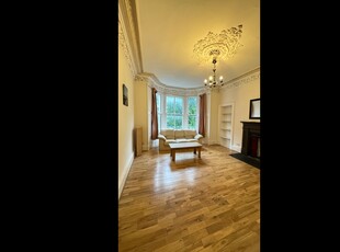 5 Bed Flat, Garland Place, DD3