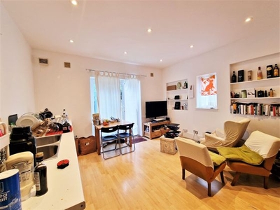 2 bedroom flat for sale Hampstead, NW11 7RL