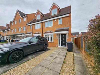 3 Bedroom Town House For Sale In Wombwell, Barnsley
