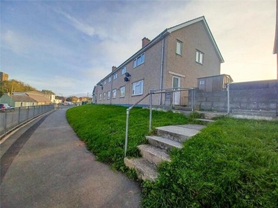 3 Bedroom Flat For Sale In Milford Haven, Pembrokeshire