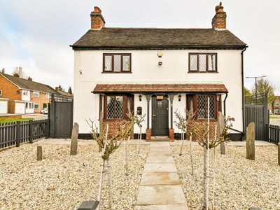 4 Bedroom Cottage For Sale In Four Oaks, Sutton Coldfield