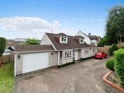 4 Bedroom Detached Bungalow For Sale In South Croydon