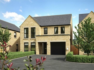 4 Bedroom Detached House For Sale In Bishops Cleeve, Gloucestershire