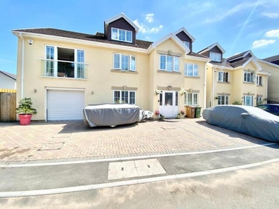6 Bedroom Detached House For Sale In Machen, Caerphilly