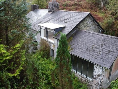 Cottage For Sale In Llanbrynmair, Powys