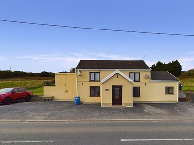 Detached house for sale in Meinciau Road, Mynyddygarreg, Kidwelly SA17