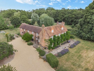 Property for Sale in Maidenhatch, Pangbourne, Reading, Berkshire, Rg8