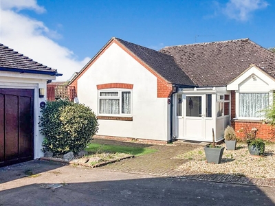 Ryders Way, Rickinghall, Diss - 3 bedroom detached bungalow