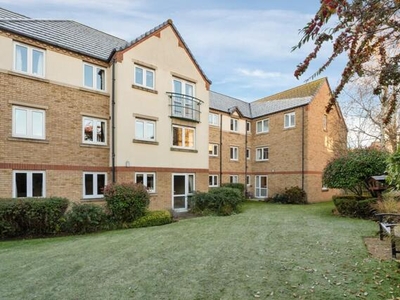 1 Bedroom Retirement Property For Sale In St. Georges Avenue, Stamford