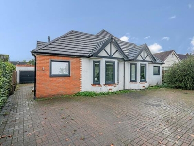 3 Bedroom Bungalow For Sale In Chandler's Ford, Eastleigh