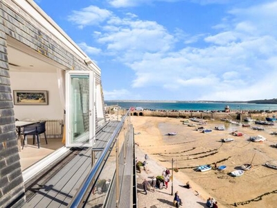 3 Bedroom Flat For Sale In The Wharf, St.ives