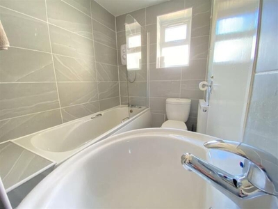 4 Bedroom Terraced House For Rent In Derby