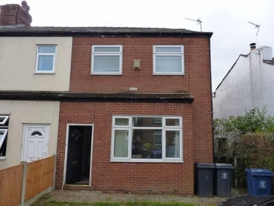 5 Bedroom Semi-detached House For Rent In Ormskirk, Lancashire