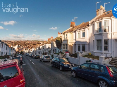 5 bedroom terraced house for rent in Bonchurch Road, Brighton, East Sussex, BN2