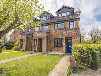 1 Bedroom Apartment For Sale In Taplow