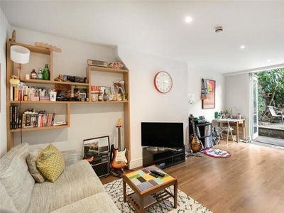 11 Bedroom Terraced House For Sale In
North Kensington
