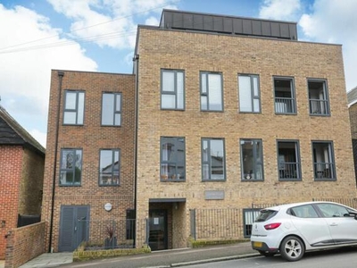 2 Bedroom Apartment For Sale In Broadstairs