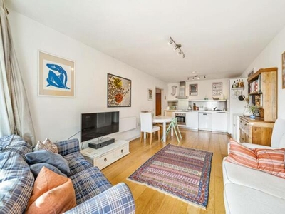 2 Bedroom Flat For Sale In Elephant And Castle