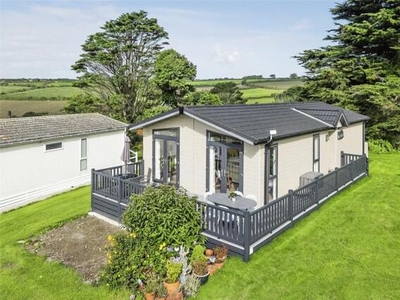2 Bedroom Mobile Home For Sale In Holiday Park, Penzance