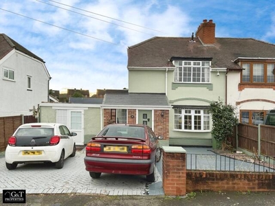 2 Bedroom Semi-detached House For Sale In Wordsley