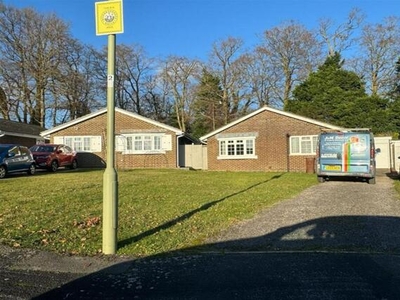 3 Bedroom Detached Bungalow For Rent In Rownhams